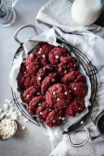 Red Velvet White Chocolate Chip Cookies: Because Nothing Says “I Love You” Like Cookies (Or, You Know, Sugar and Butter)