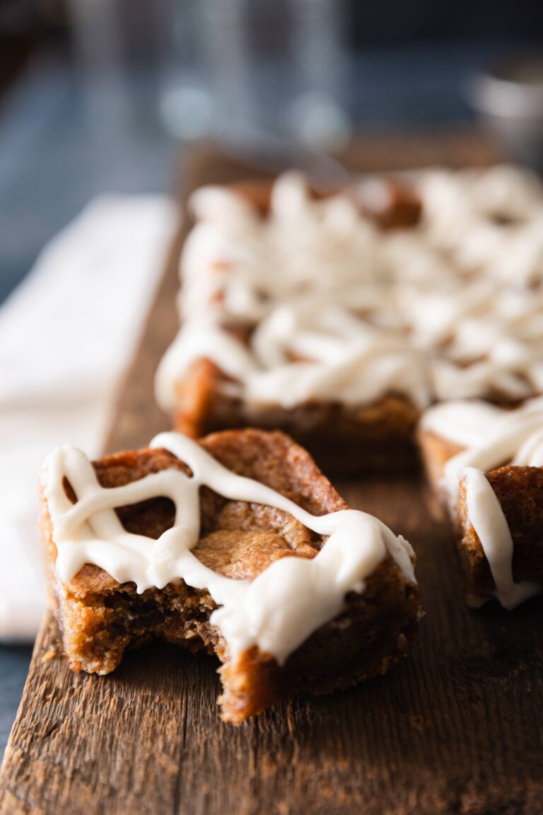 Cinnamon Roll Blondies with Thick Cream Cheese Drizzle (Because we all need a sugar pick me up)
