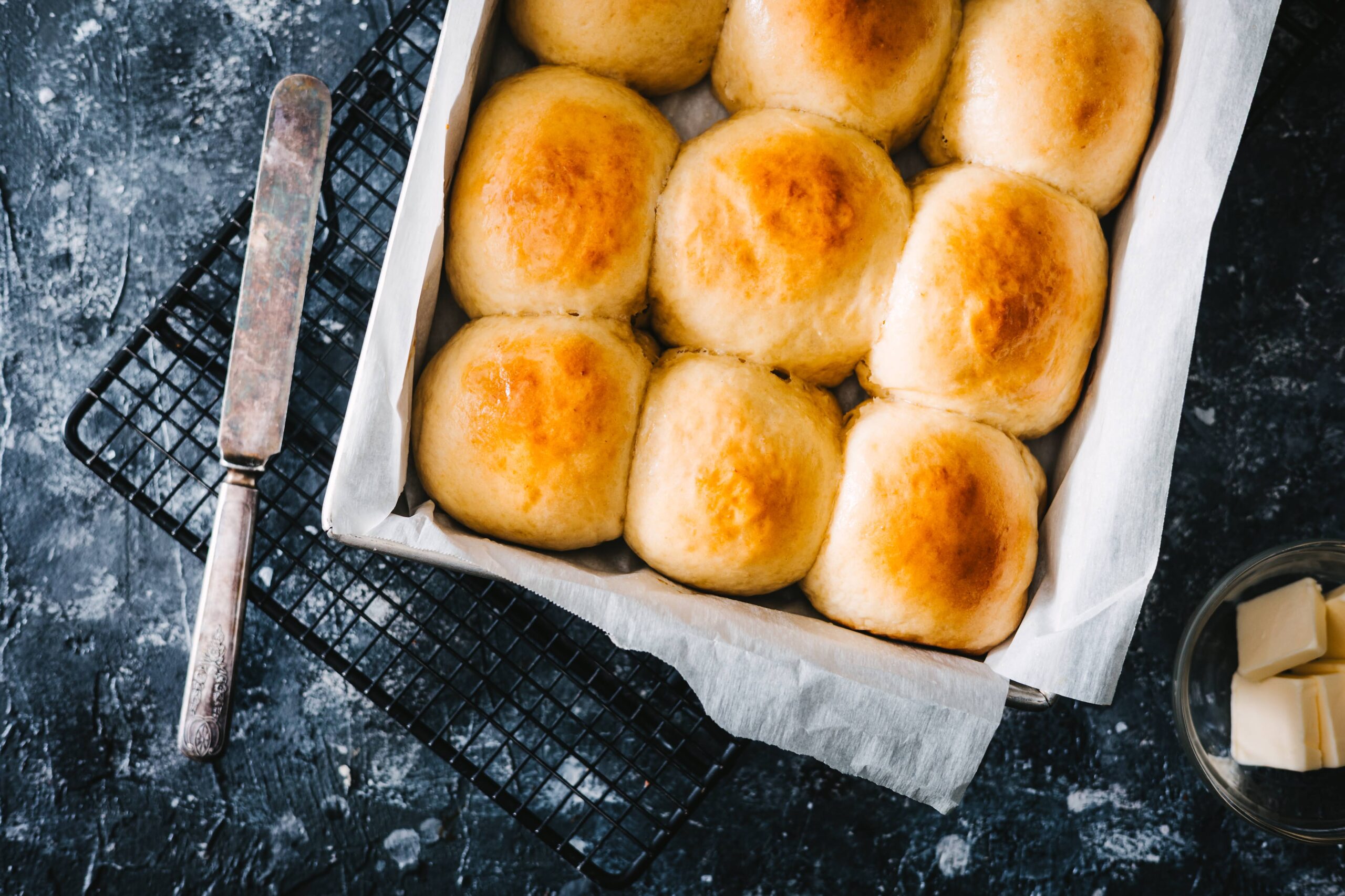 Hawaiian Soft Rolls – The Carbs That Hug Back Hawaiian Soft Rolls – The Carbs That Hug Back