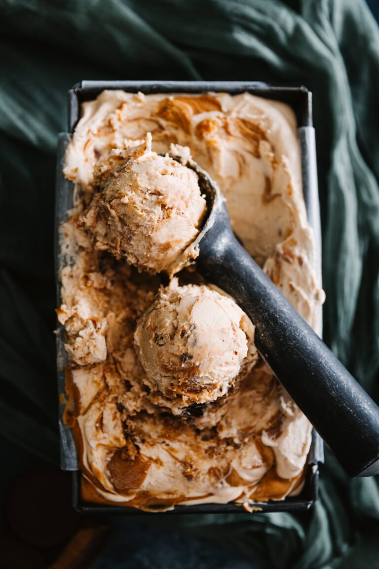 Salted Peanut Butter No-Churn Ice Cream with Peanut Butter Cups (Easy, Creamy Summer Treat)