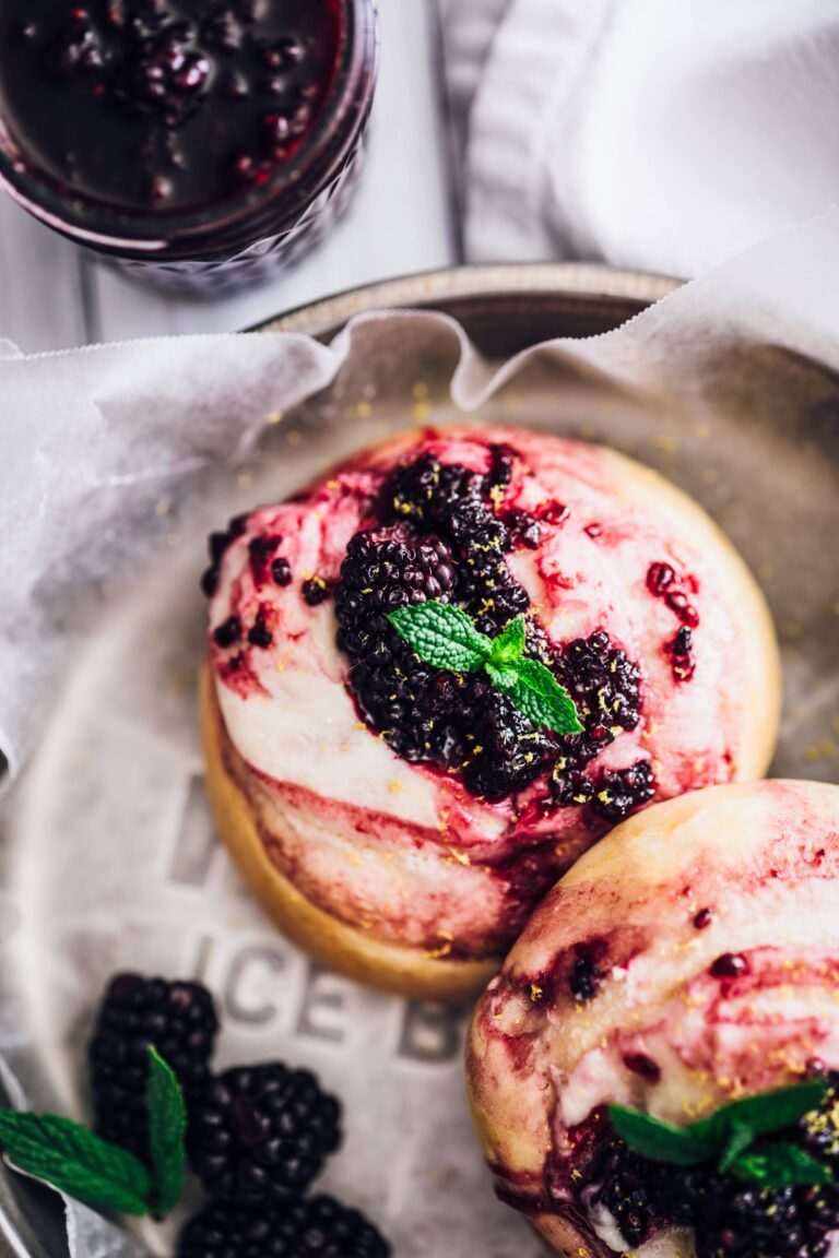 Blackberry Cream Cheese Brioche Buns (Soft, Buttery & Bakery-Style Cozy Recipe)