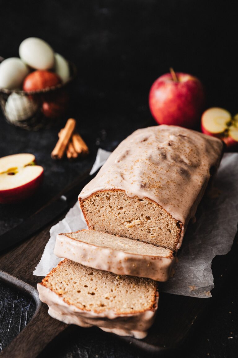 Apple Loaf Cake with Cinnamon Glaze: Cozy Fall Comfort Baking