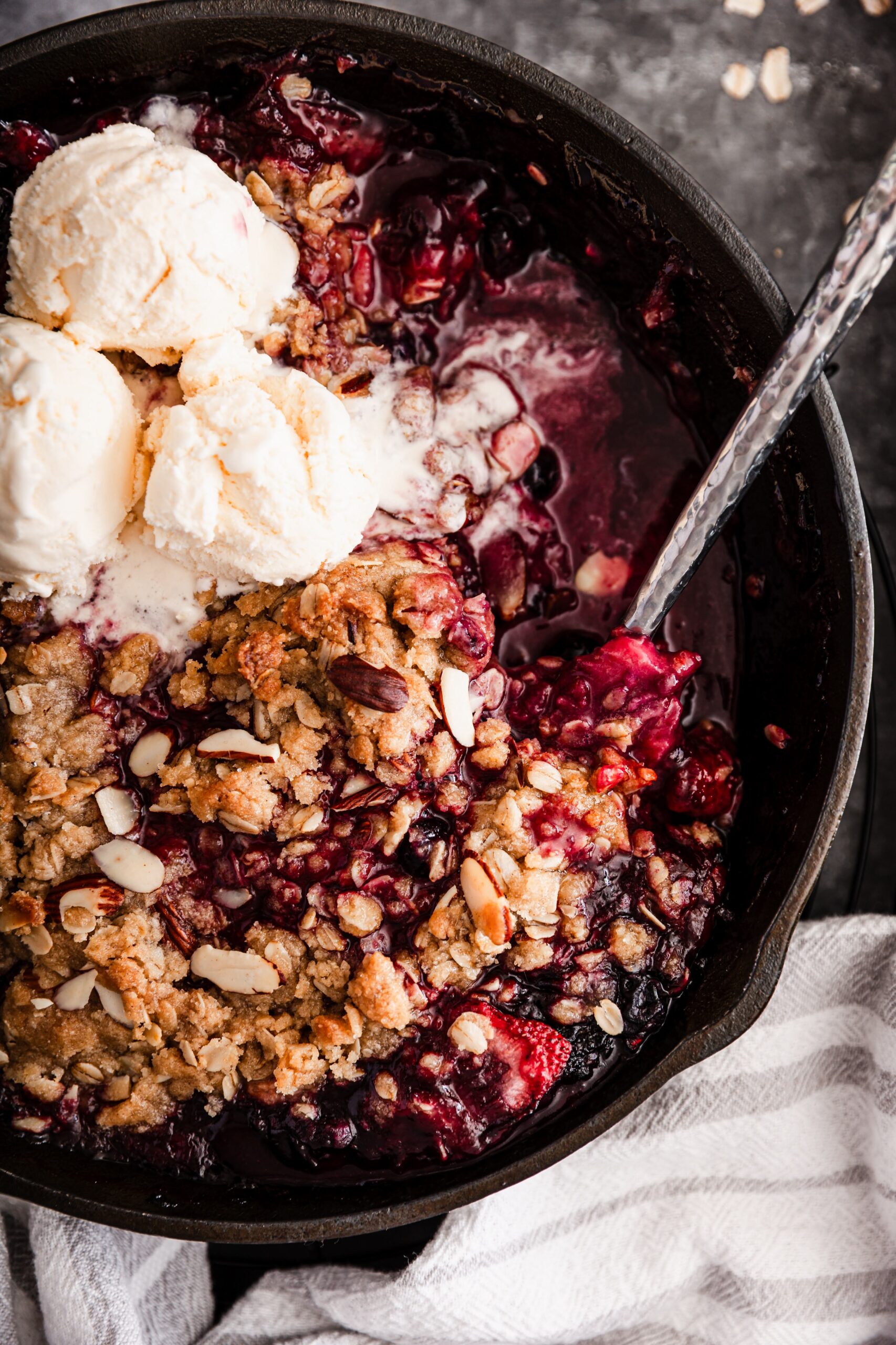 Mixed Berry Skillet Crisp: A Denial Dessert Mixed Berry Skillet Crisp: A Denial Dessert