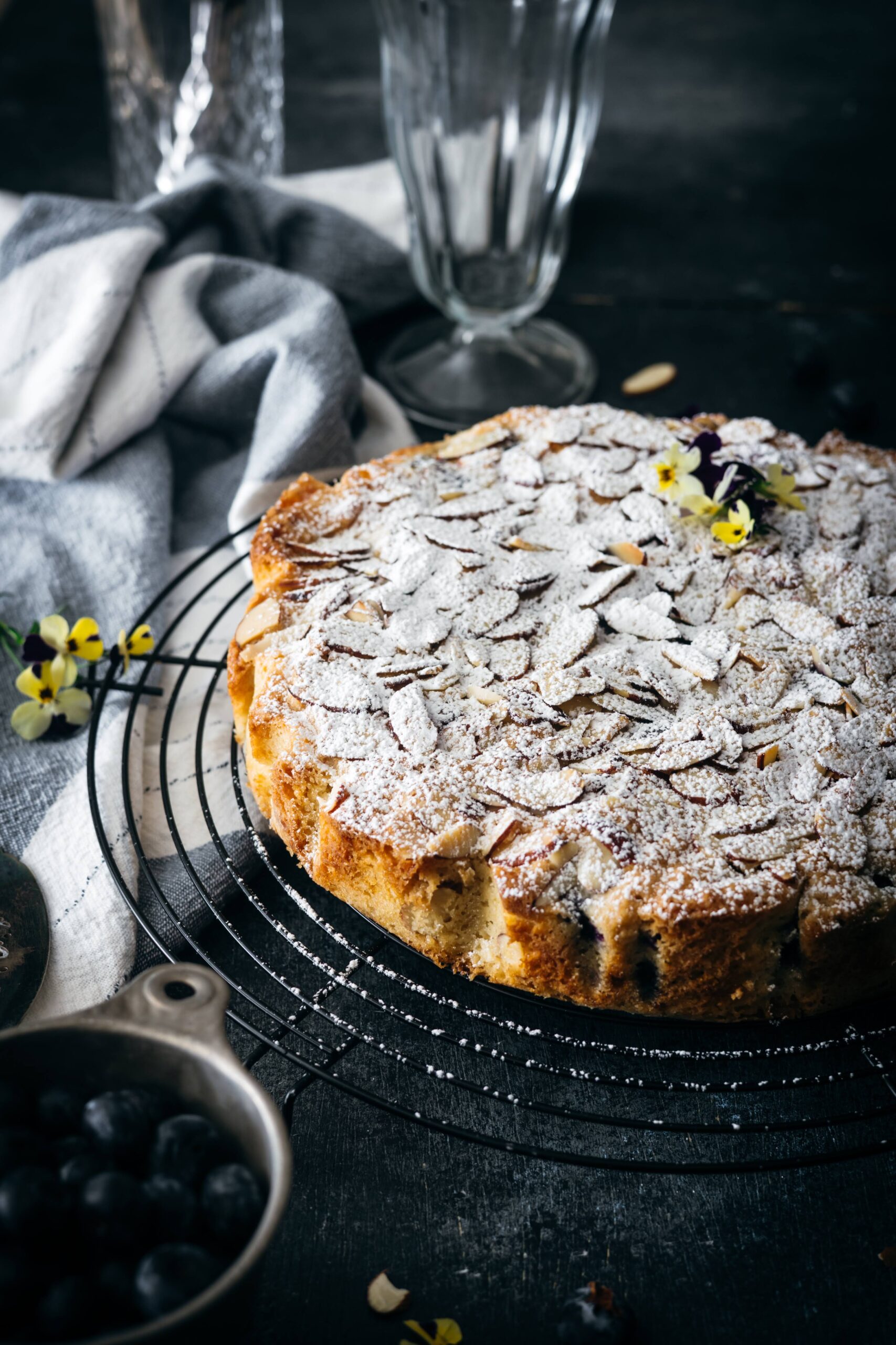 Almond Blueberry Snack Cake (But Let’s Be Honest, It’s Cake) Almond Blueberry Snack Cake (But Let’s Be Honest, It’s Cake)