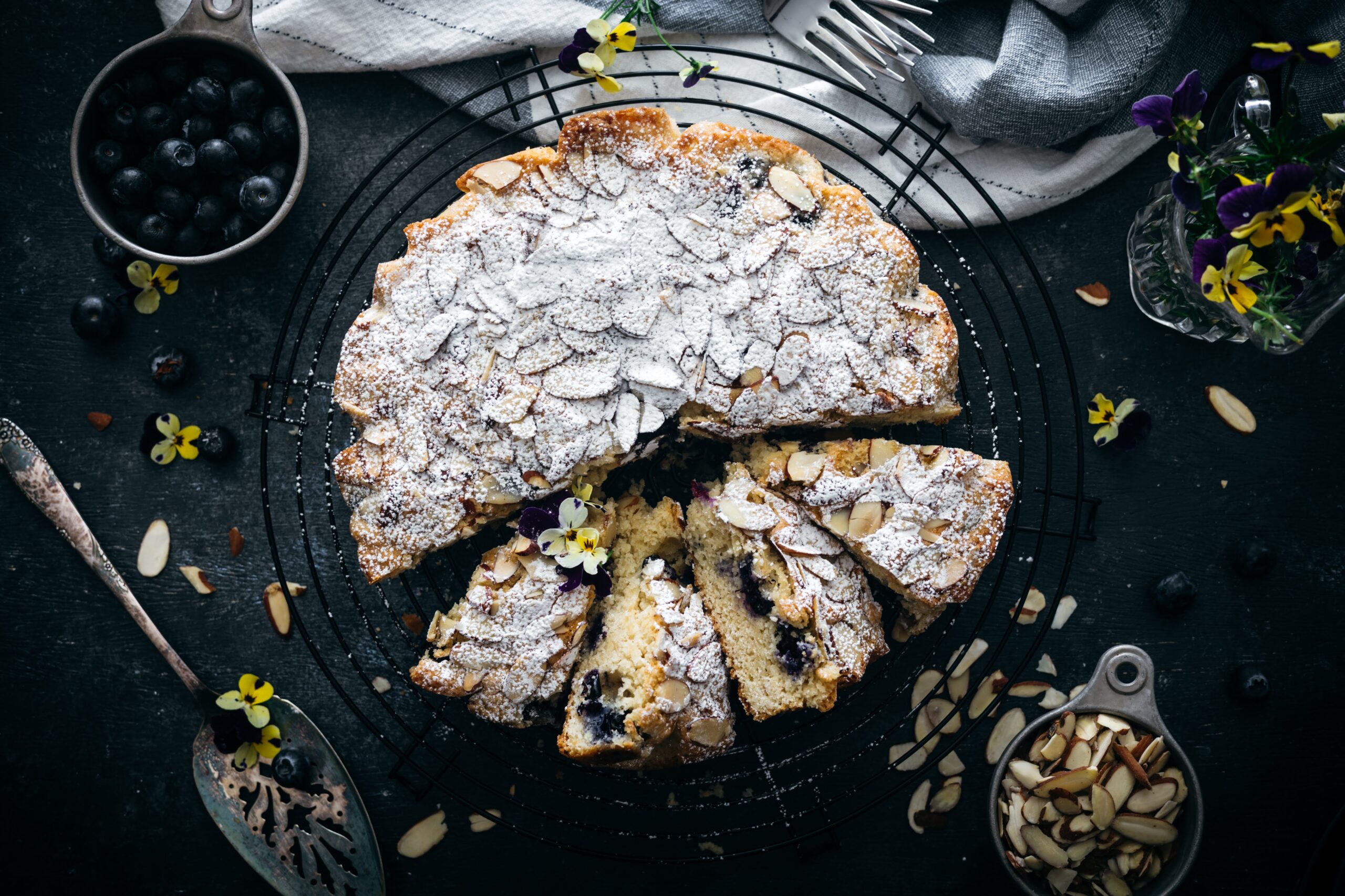 Almond Blueberry Snack Cake (But Let’s Be Honest, It’s Cake) Almond Blueberry Snack Cake (But Let’s Be Honest, It’s Cake)