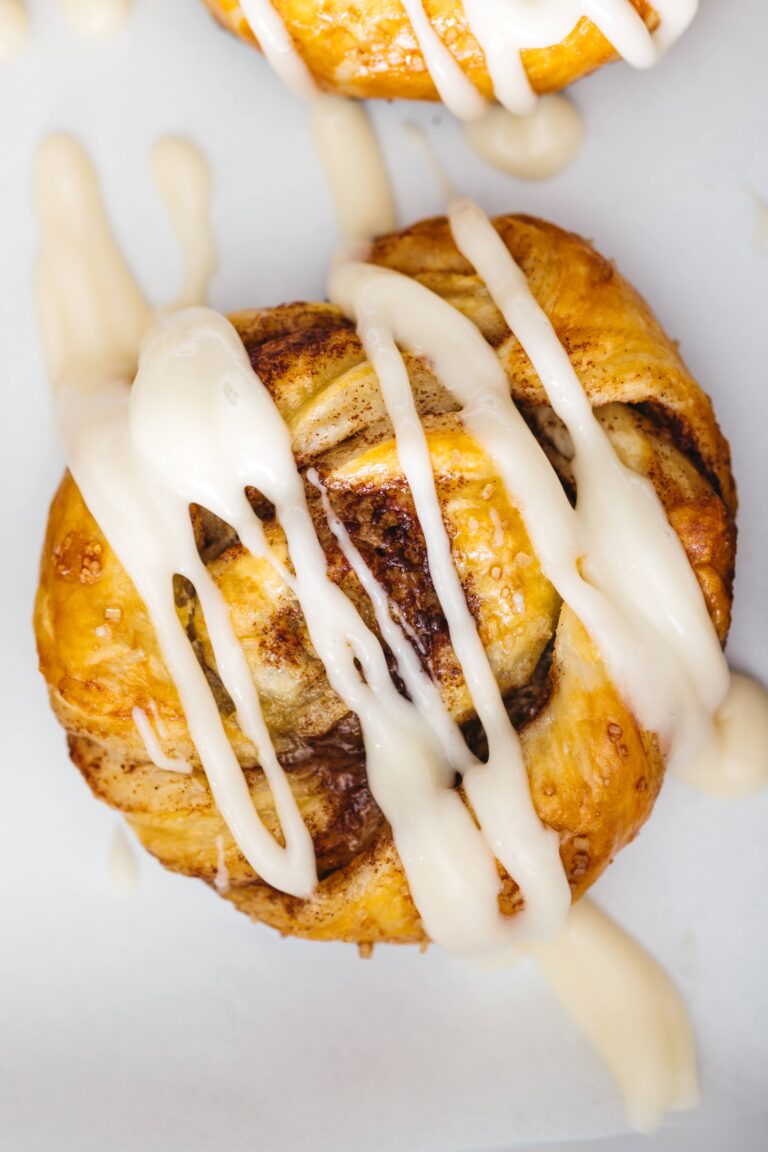 Puff Pastry Cinnamon Twist Buns (a.k.a. “What My Girl Wants, My Girl Gets”)