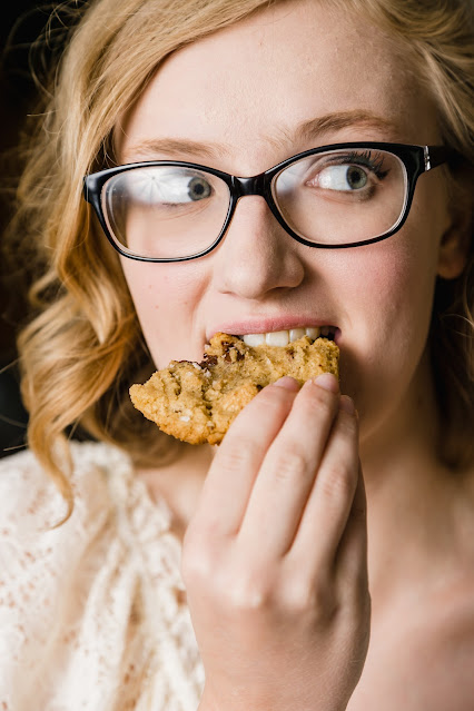 Good Ol’ Chocolate Chip Cookies